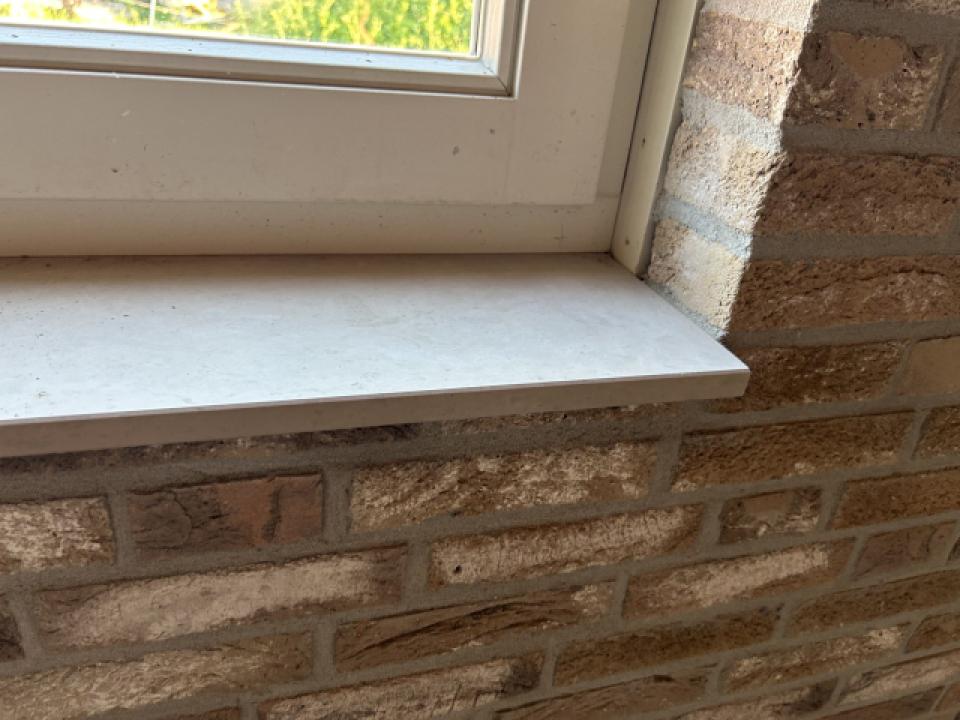 Ocean beige gezoet vensterbank